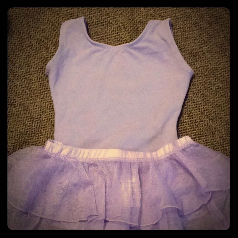 VGUC Eurotard leotard & matching skirt. Size 4t-5t